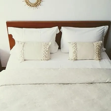 Mi Casa Su Casa 홈스테이 몬티오