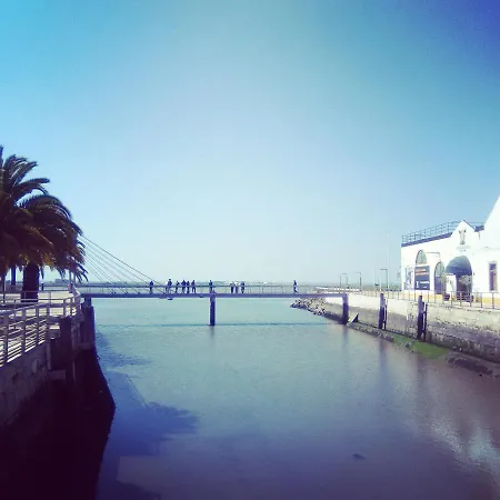 ホームステイ Mi Casa Su Casa